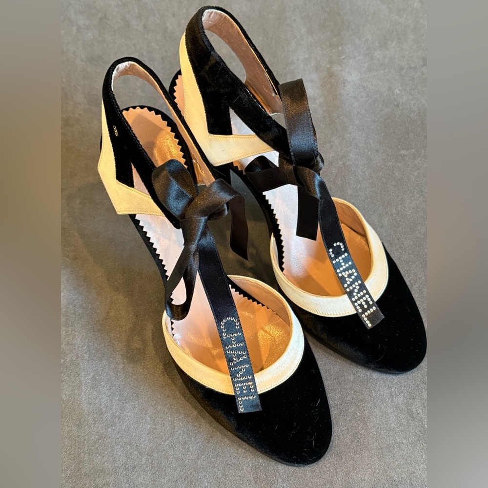 Chanel velvet shoes!